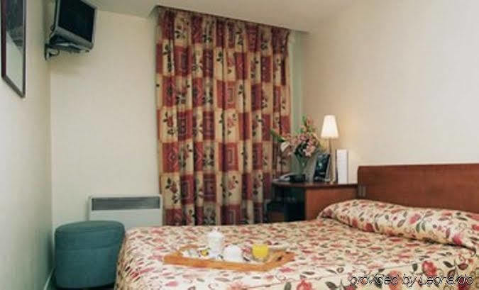 Hotel Le Montana Paris Rum bild